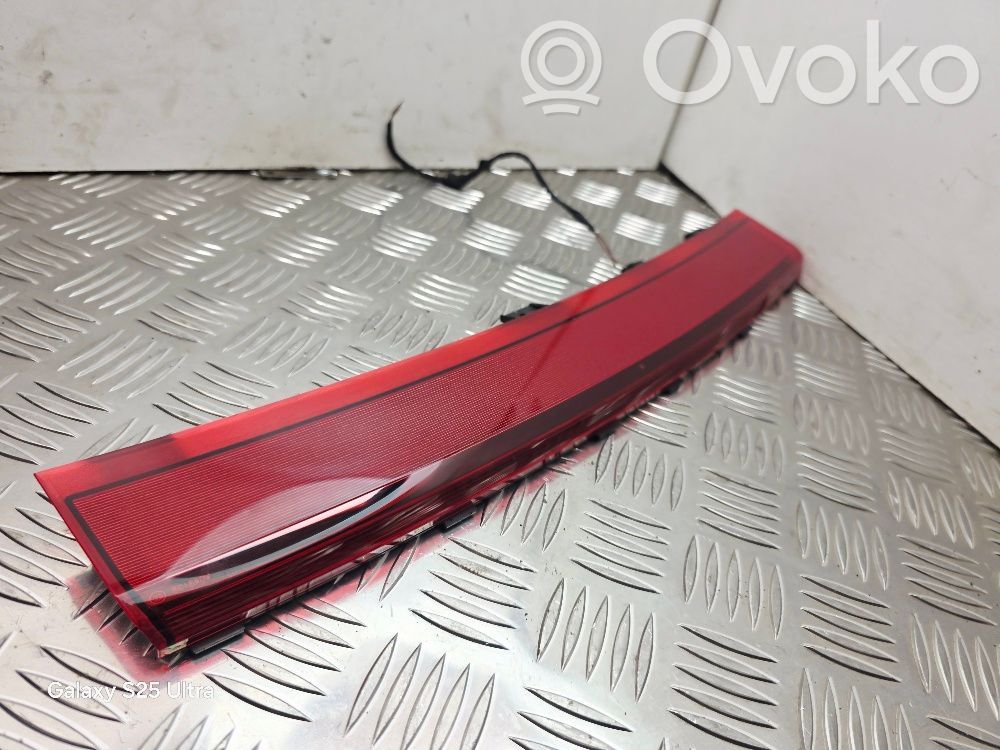 Audi A1 Third/center stoplight 