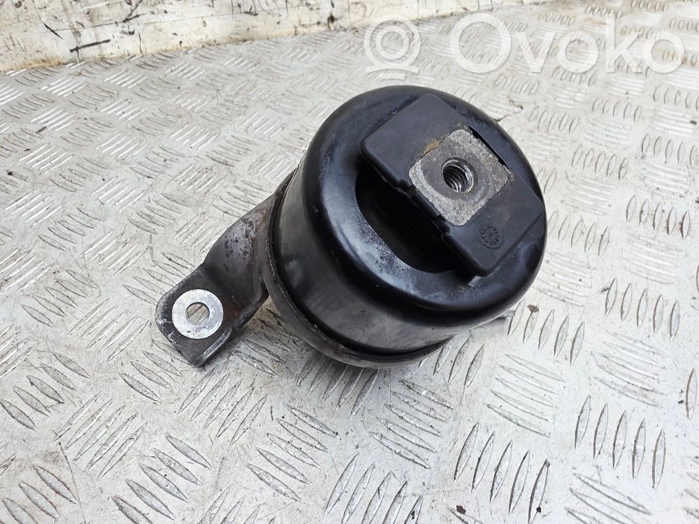 Engine mount bracket   30793318,8G9N6F012BB