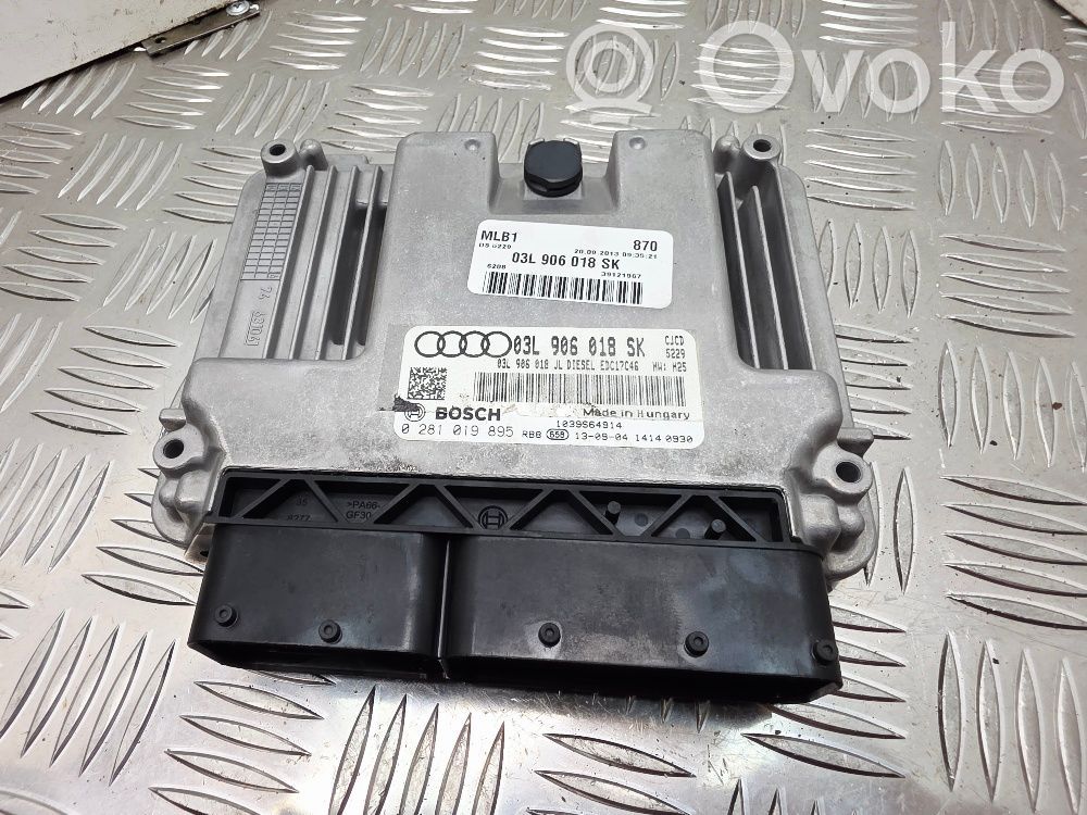 Audi A4 S4 B8 8K Engine control unit/module 
