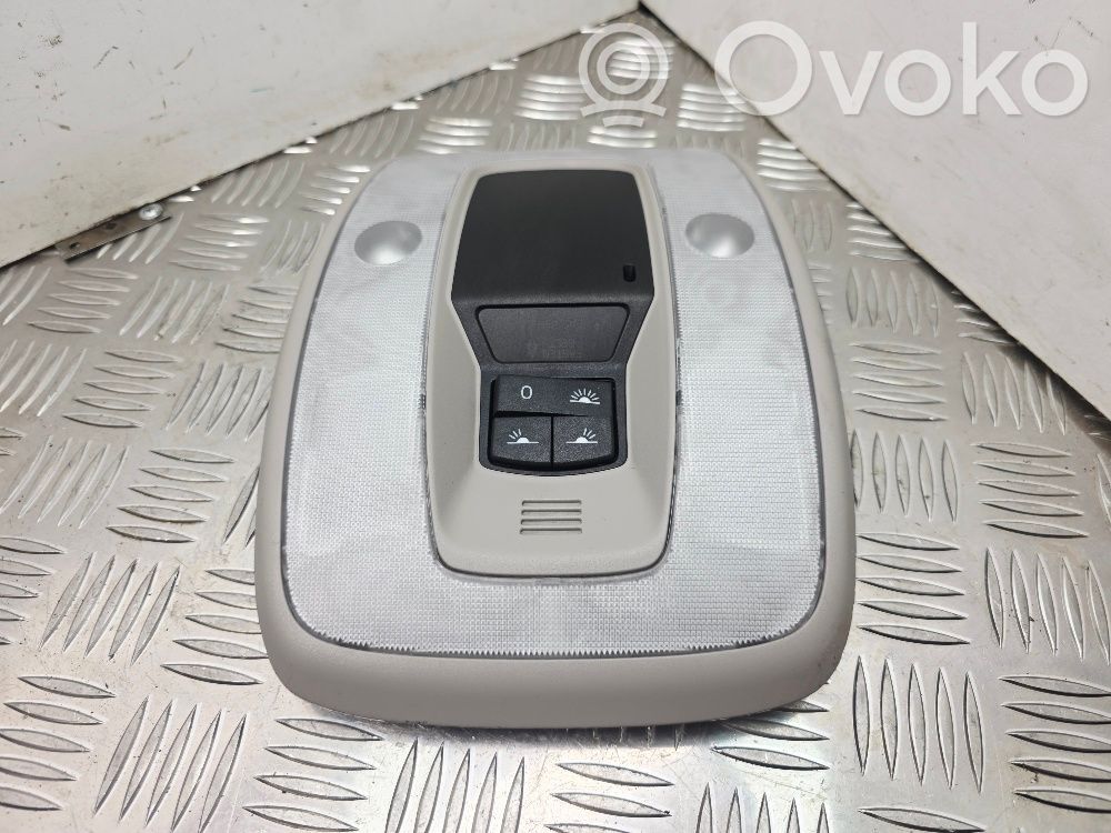 Volvo V60 Luz del asiento delantero 