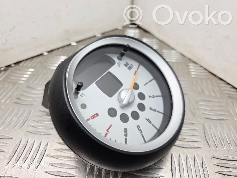 Tachometer   9201392