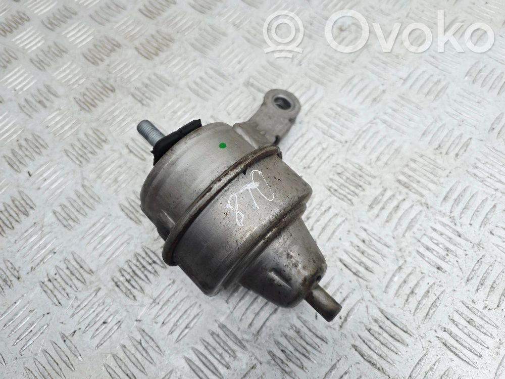 Mini One - Cooper Cabrio R52 Engine mount bracket 