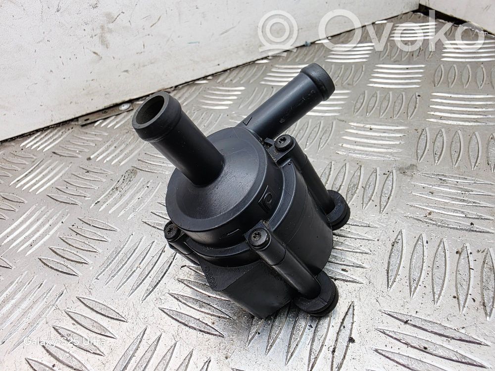 Ford Focus Electric auxiliary coolant/water pump 
