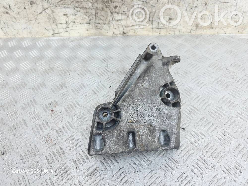 Seat Ibiza IV (6J,6P) Engine mounting bracket 