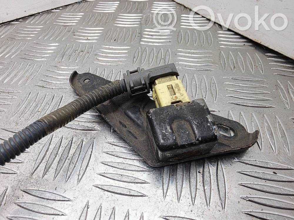 Toyota Corolla Verso E121 Airbagsensor Crashsensor Drucksensor 