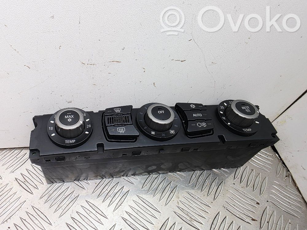 BMW 5 E60 E61 Climate control unit 