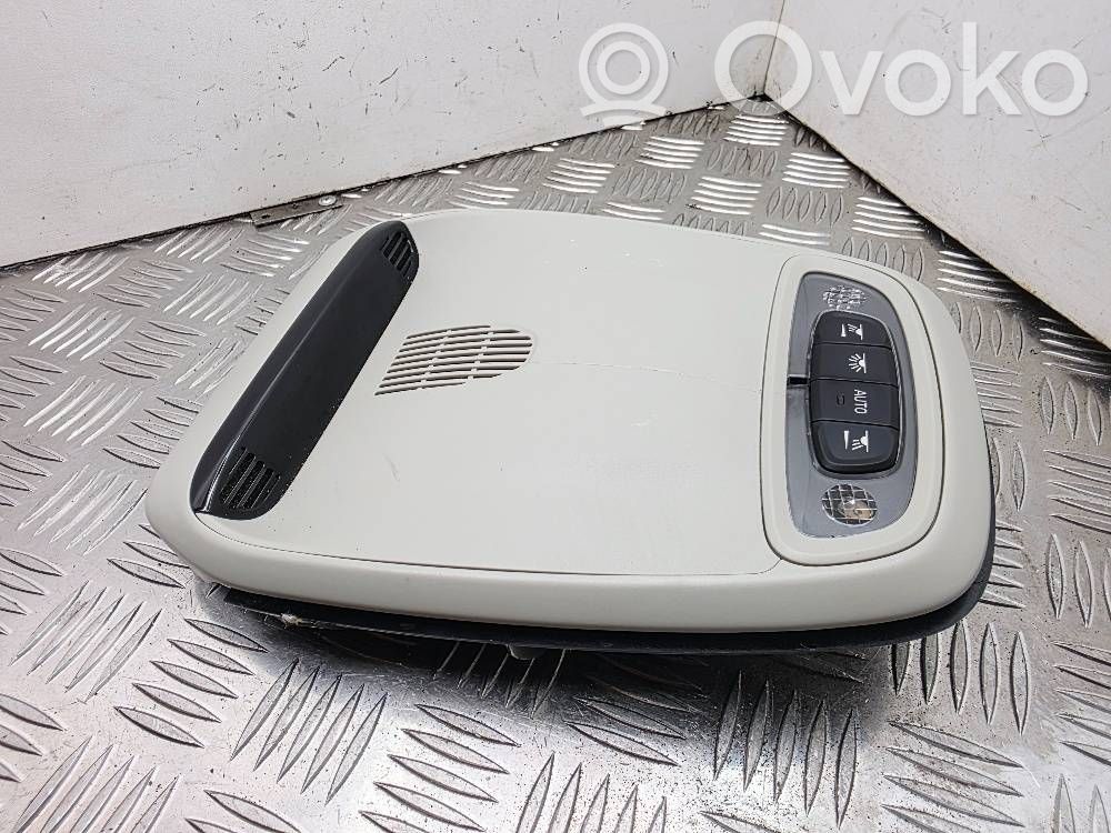 Volvo V40 Front seat light 