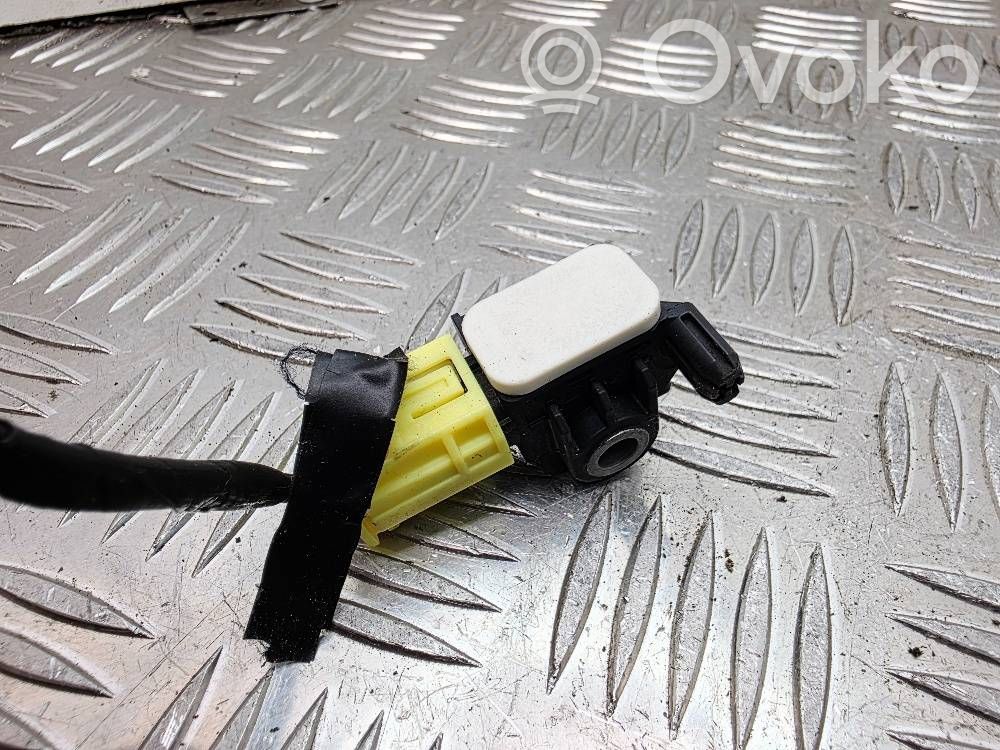 Mitsubishi ASX Airbagsensor Crashsensor Drucksensor 