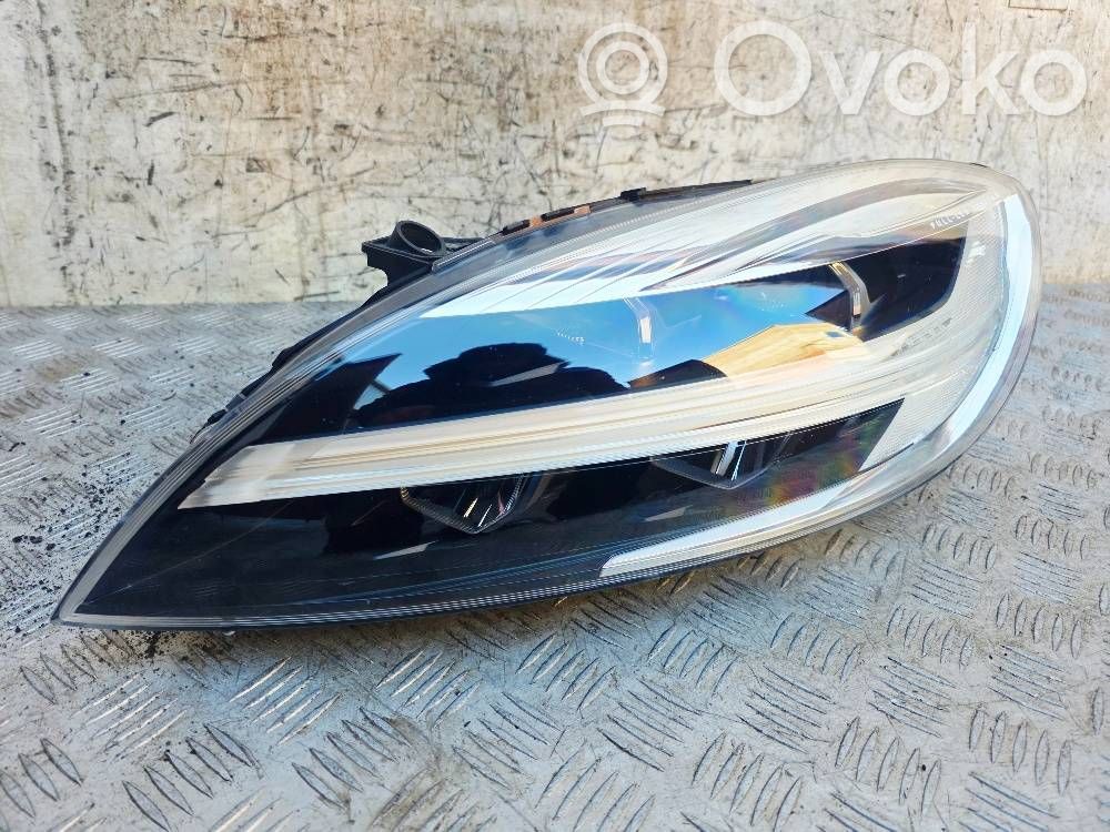 Volvo V40 Headlight/headlamp 