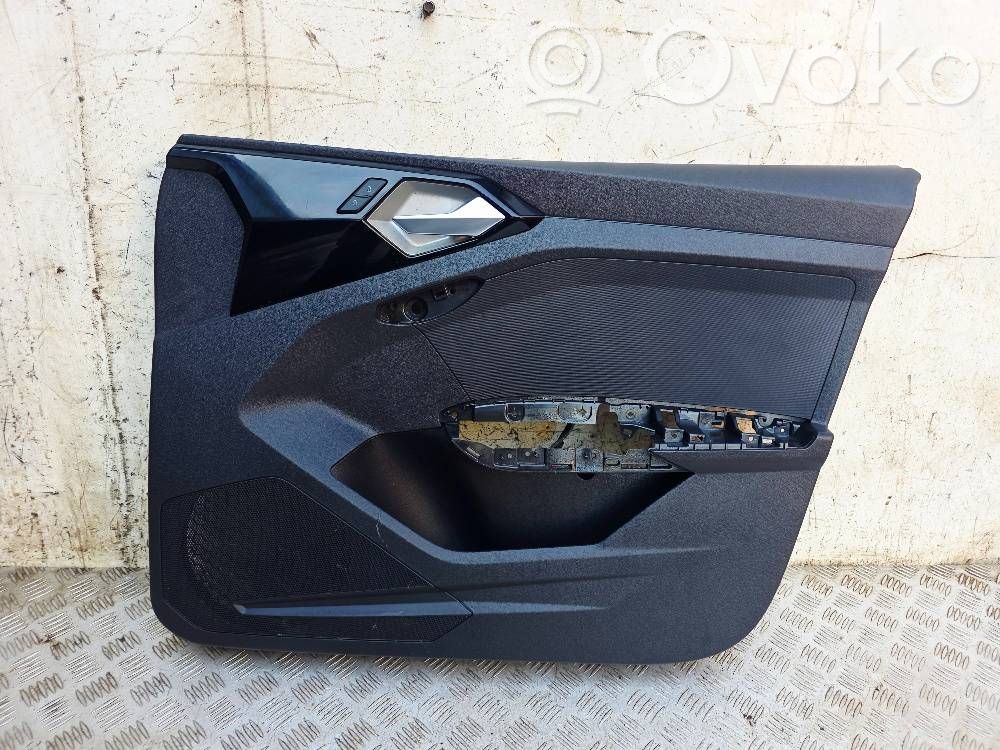 Audi A1 Front door card panel trim 