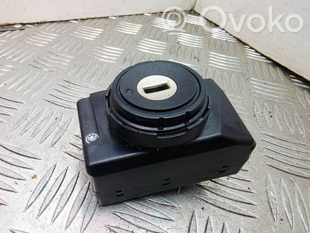 Audi A8 S8 D3 4E Ignition lock 