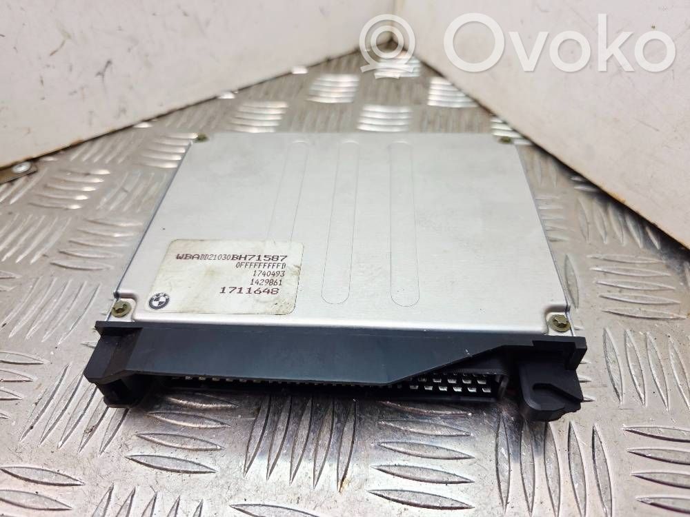 BMW 5 E39 Engine control unit/module 