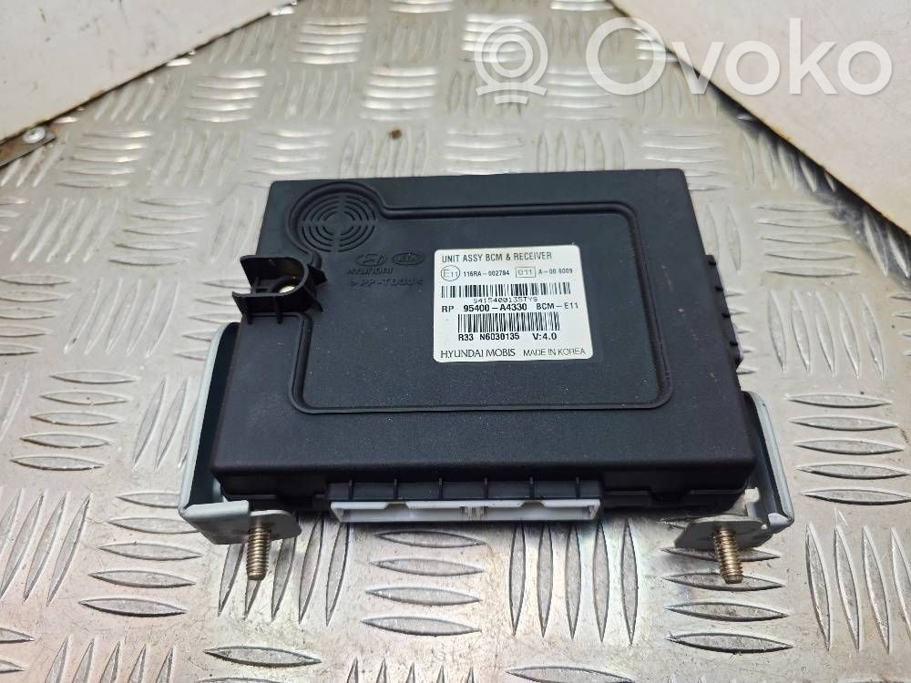 KIA Carens III Module confort 
