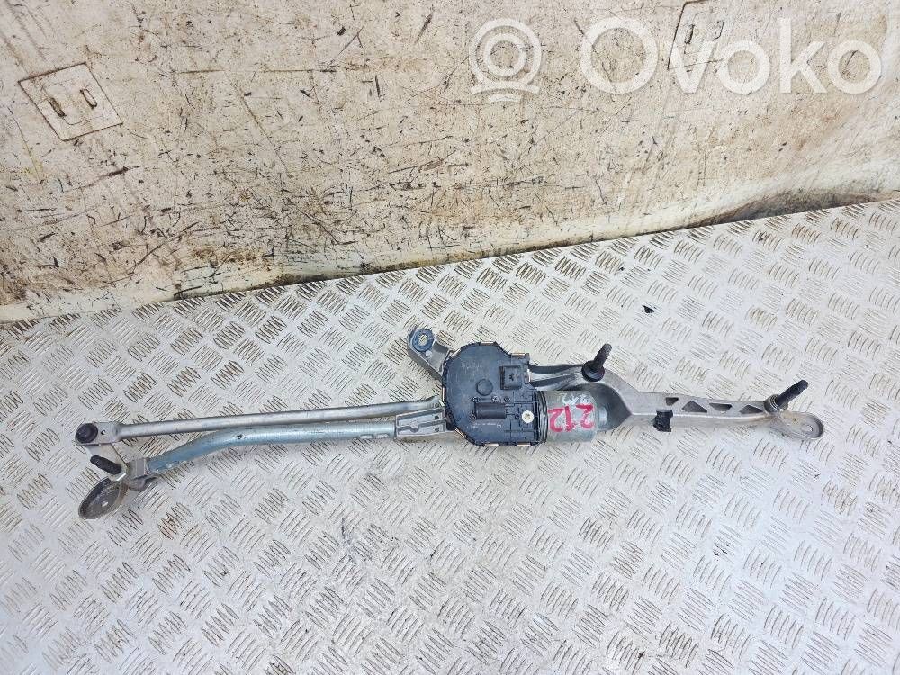 Mercedes-Benz E W212 Mechanizm i silniczek wycieraczek szyby przedniej / czołowej 
