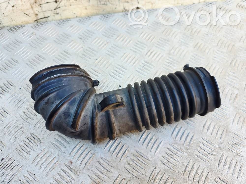 Mazda 6 Ilmanoton kanavan osa 