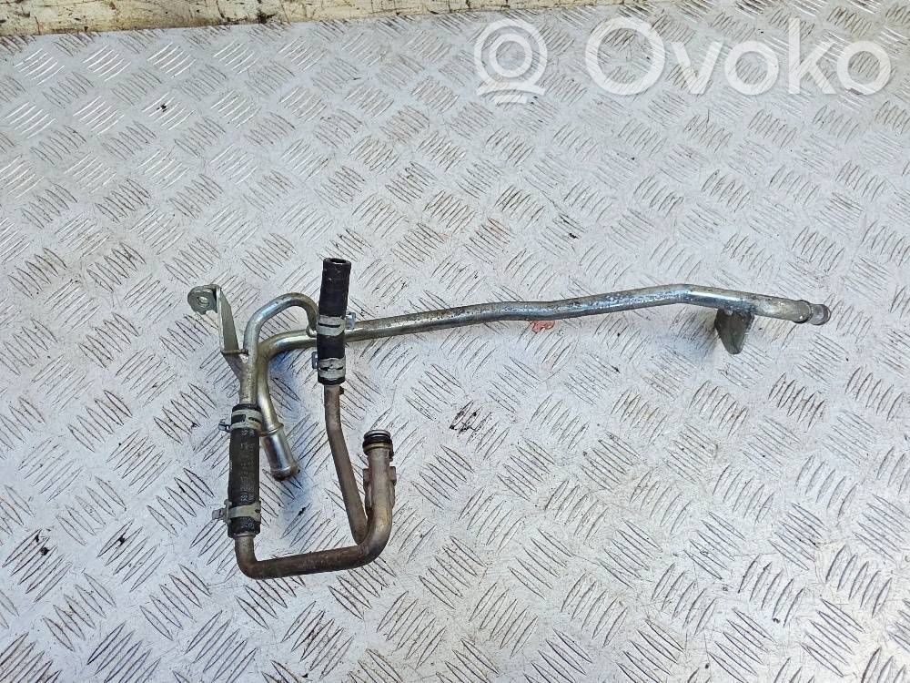 Volvo V40 Engine coolant pipe/hose 