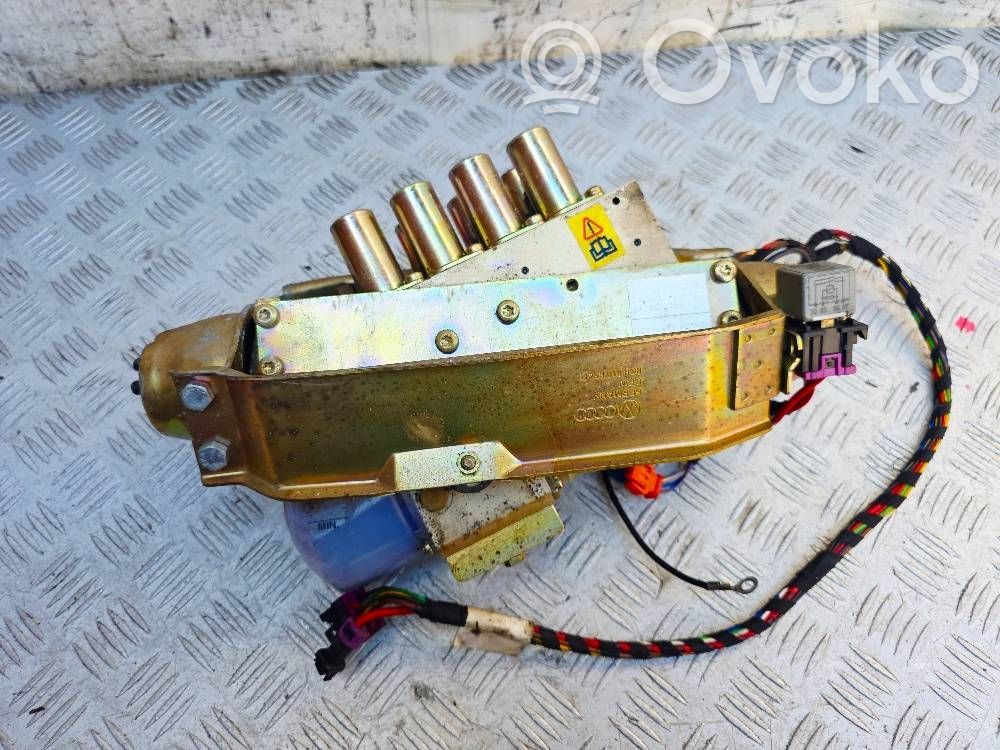 Audi Cabriolet B3 8G Pompă hidraulică plafon decapotabil 
