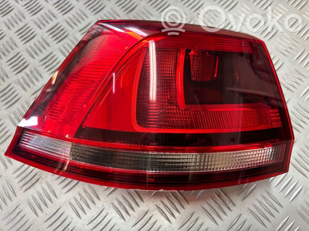 Volkswagen Golf VII Lampa tylna 