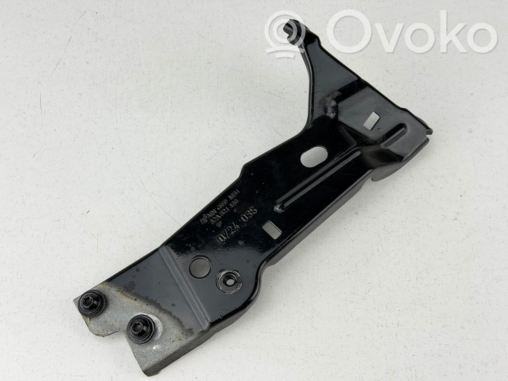 Audi A1 Fender mounting bracket 
