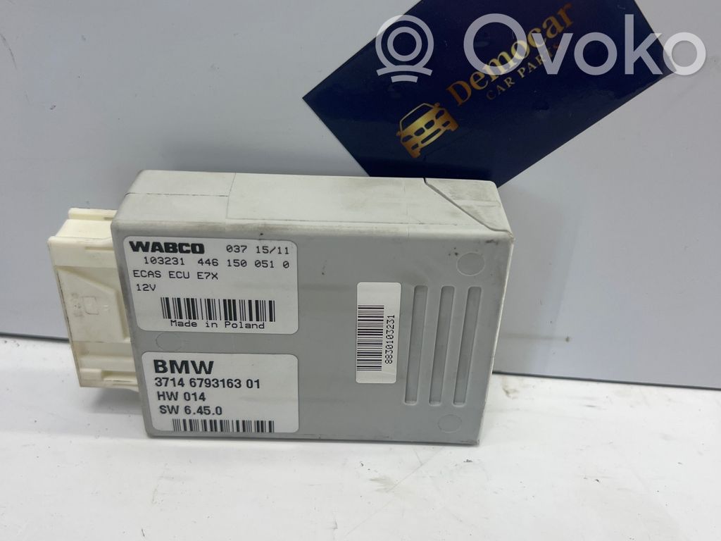 Module de commande suspension pneumatique arrière   6793163