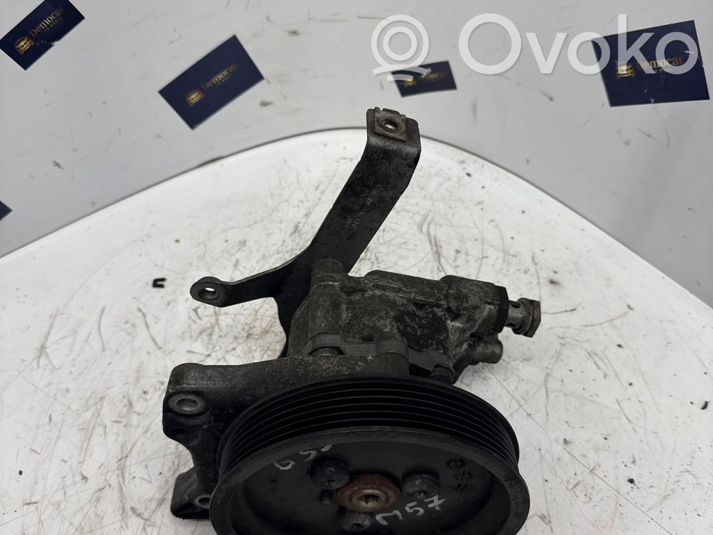 BMW 5 E60 E61 Power steering pump 