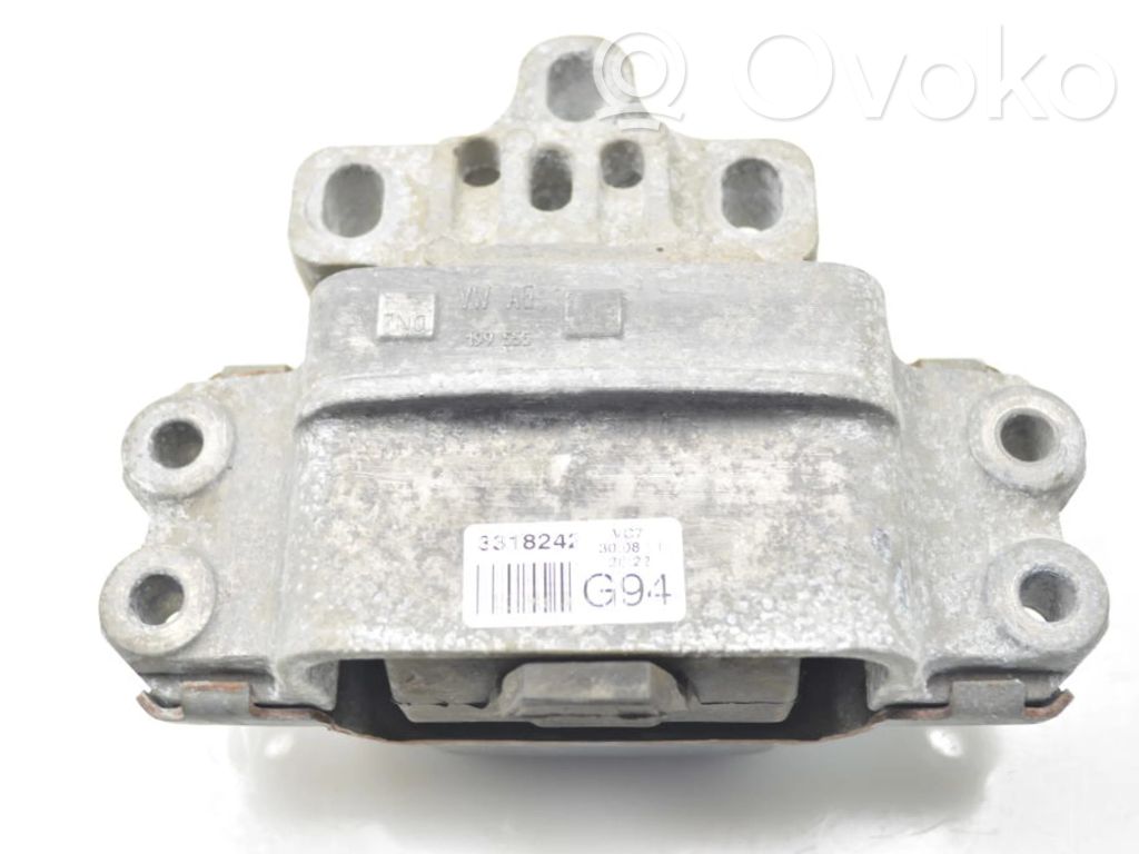 Engine mounting bracket   7N0199555