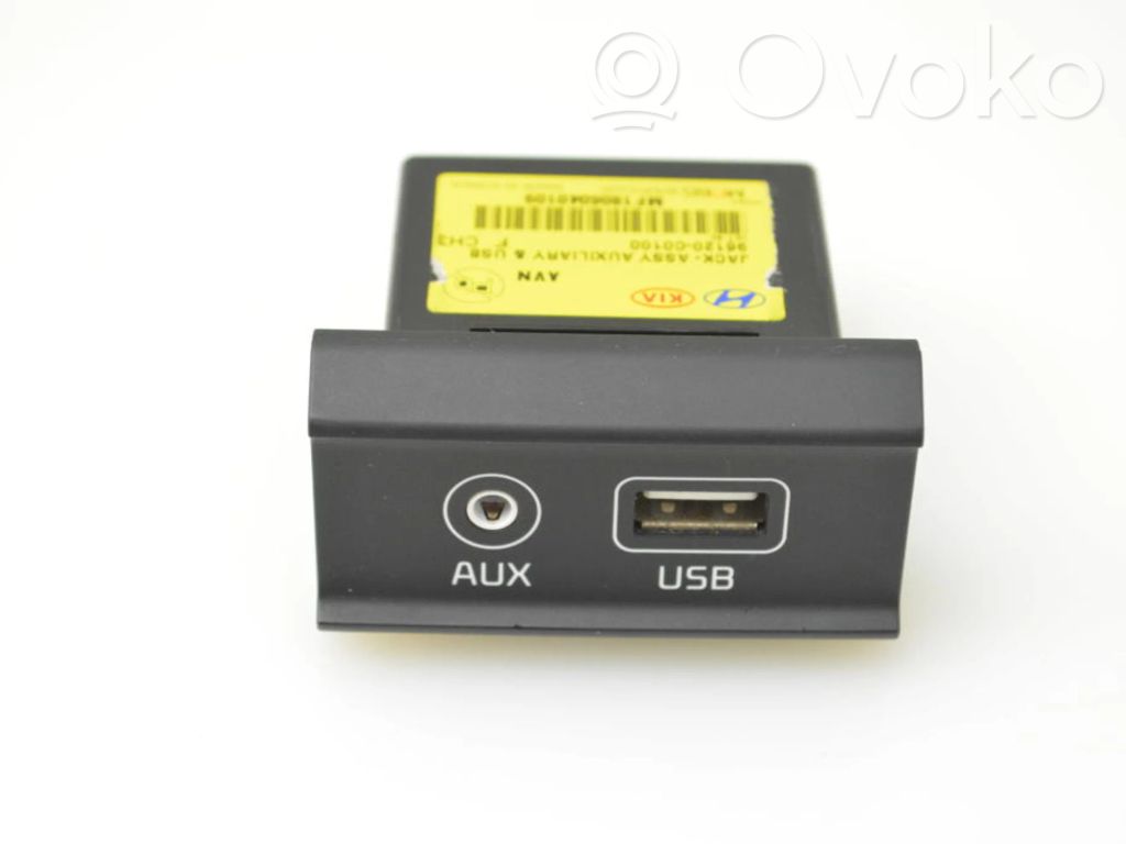 AUX in-socket connector   96120C0100