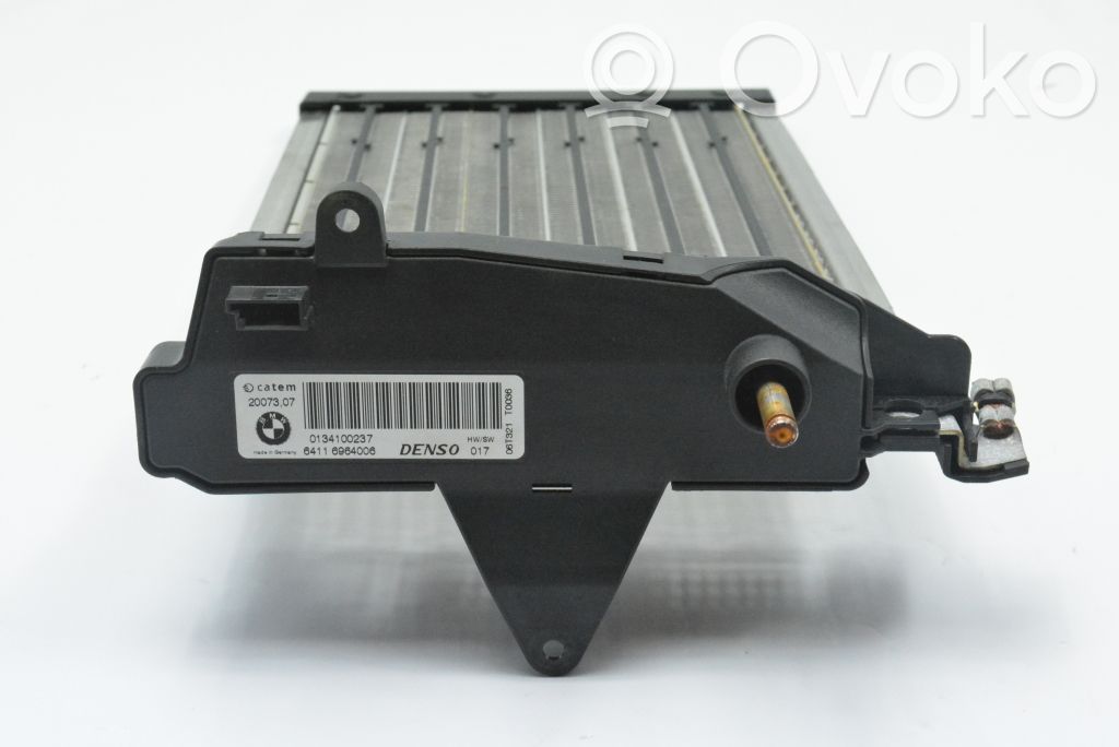BMW 3 E90 E91 Elektrinis salono pečiuko radiatorius 