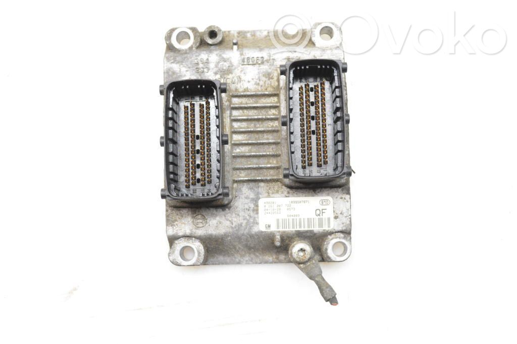 Opel Astra H Engine control unit/module 