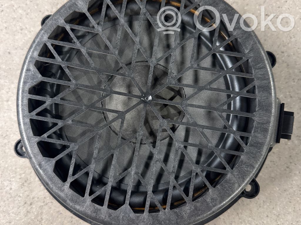 Porsche Macan (95B) Altavoz subwoofer 