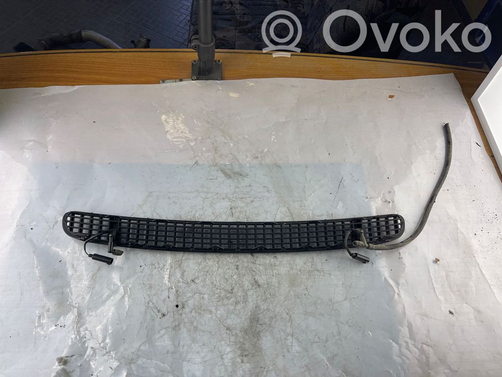 BMW 3 E46 Grille de plage arrière 