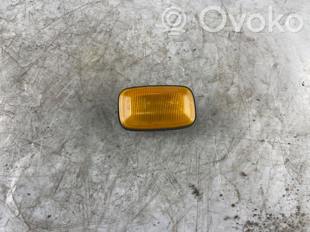 Toyota Land Cruiser (HDJ90) Semnalizator bară față 