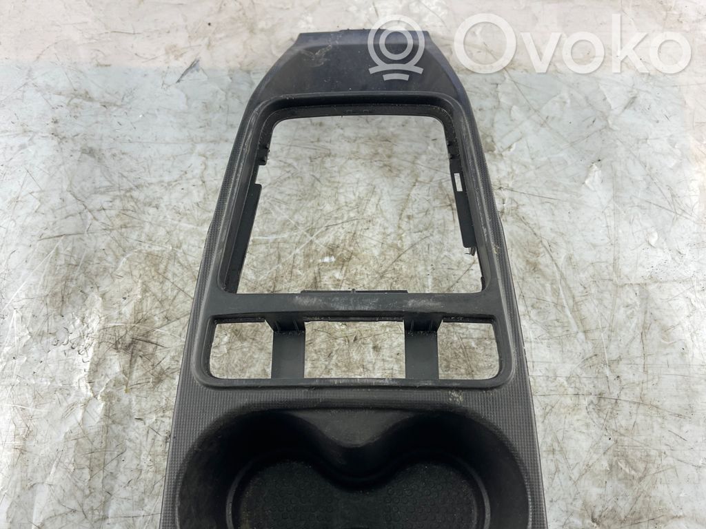 Seat Ibiza IV (6J,6P) Tylny uchwyt na kubek tunelu środkowego 