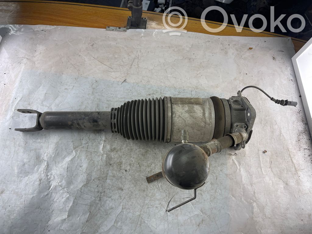 Audi A8 S8 D3 4E Aizmugurē pneimatiska (gaisa) spilvens ar amortizatoru 