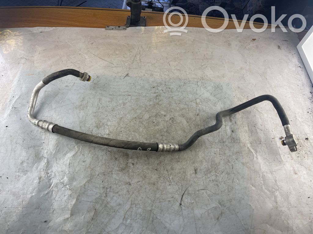 Audi A8 S8 D3 4E Air conditioning (A/C) pipe/hose 