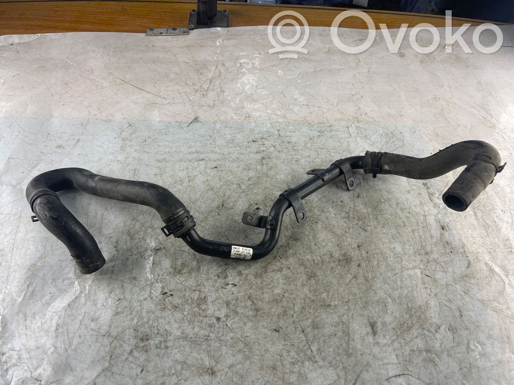 Audi A8 S8 D3 4E Engine coolant pipe/hose 