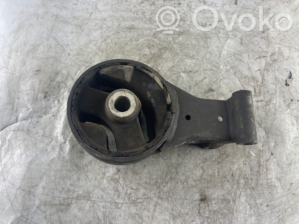 Opel Vectra C Engine mount bracket 