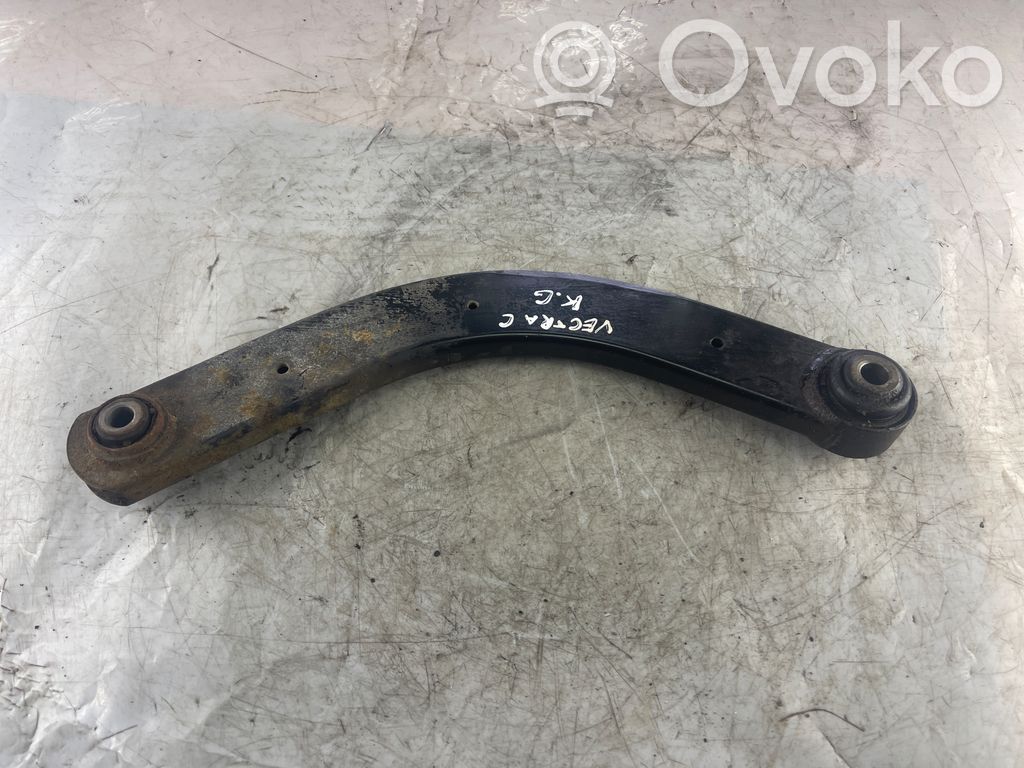 Opel Vectra C Wahacz tylny 