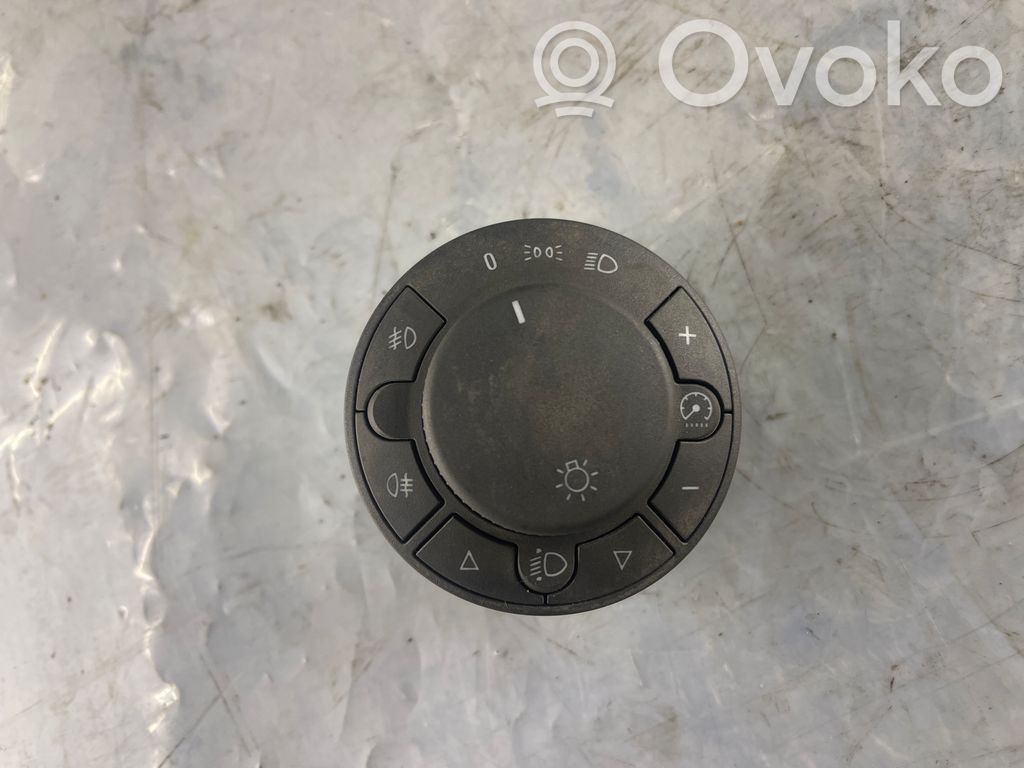 Opel Corsa D Light switch 