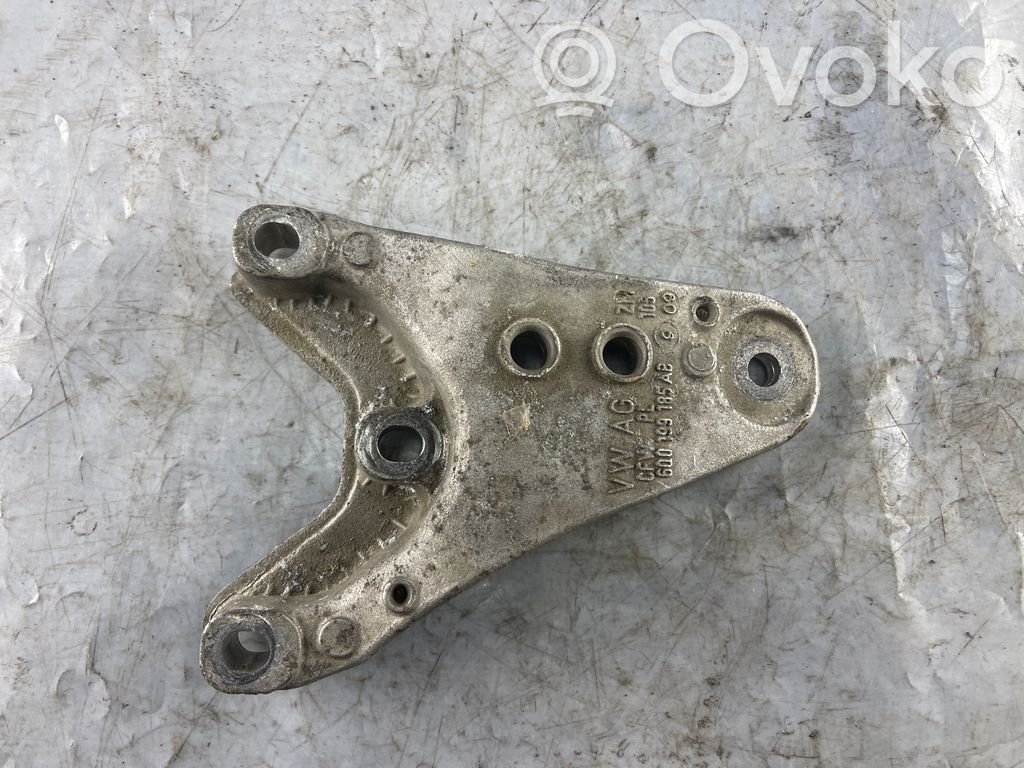 Volkswagen Polo IV 9N3 Engine mounting bracket 