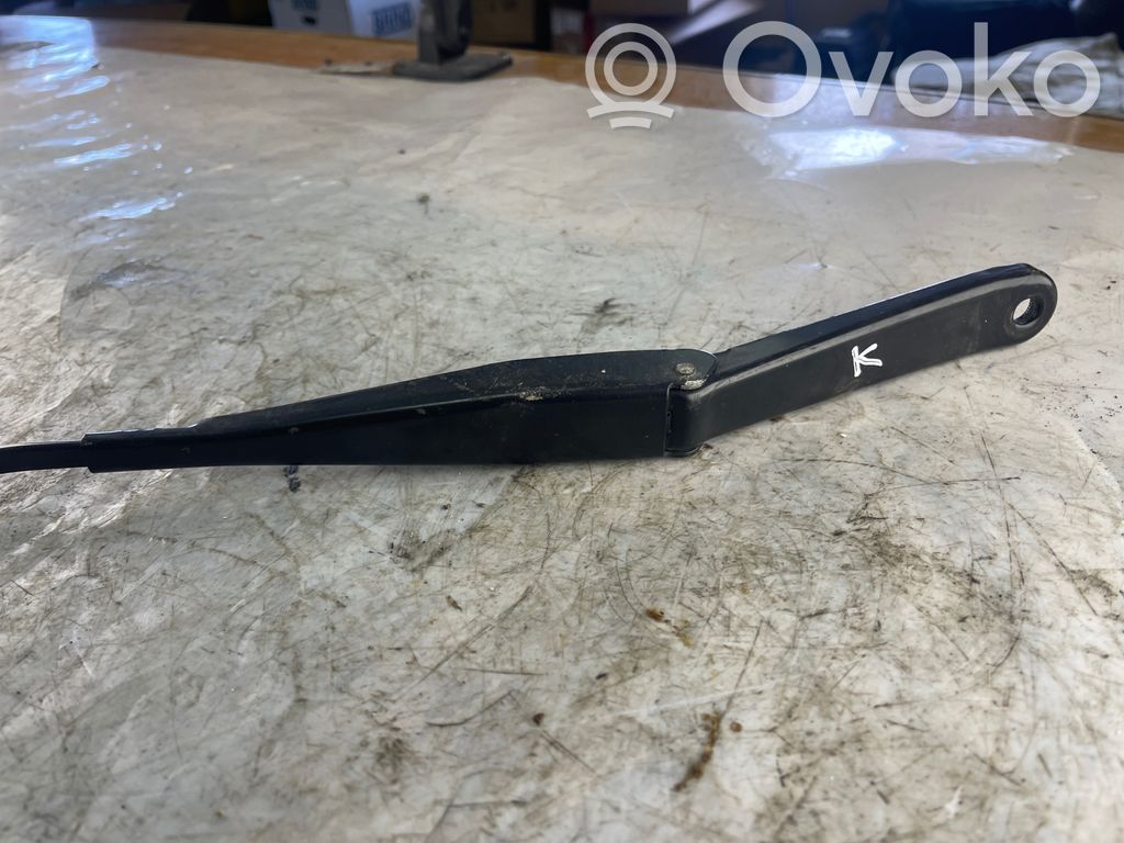 Ford Fiesta Ramię wycieraczki szyby przedniej / czołowej 
