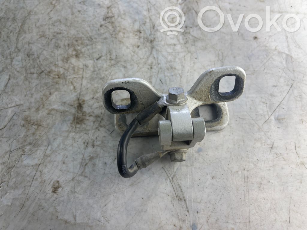 BMW X5 E53 Tailgate/trunk/boot hinge 