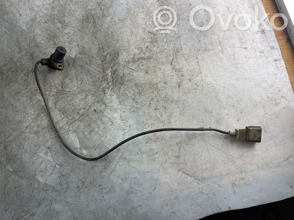 Volkswagen PASSAT B5 Crankshaft position sensor 