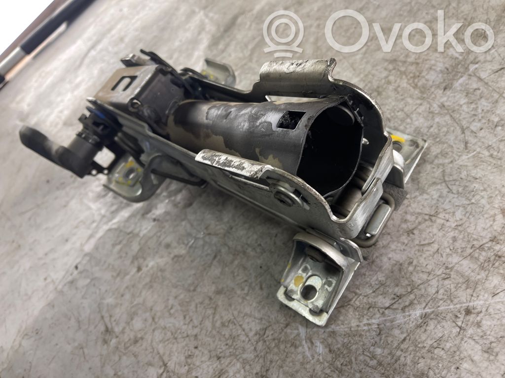 Volvo S60 Steering wheel axle 