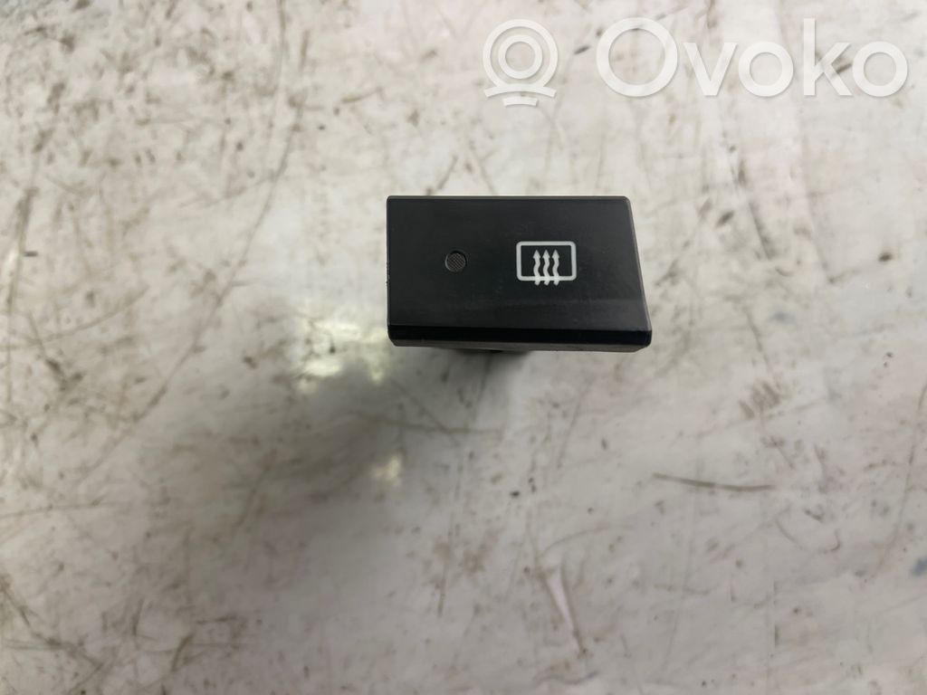 Windscreen/window heater switch   93710