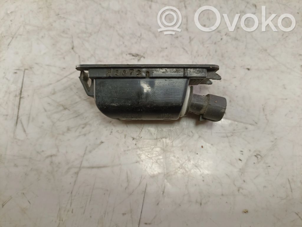 Volkswagen Fox Lampa oświetlenia tylnej tablicy rejestracyjnej 