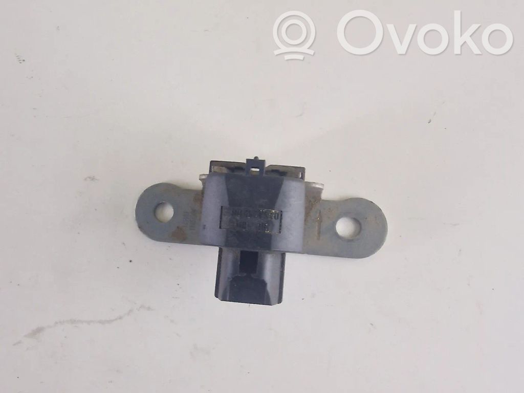 Mitsubishi L200 Acceleration sensor 