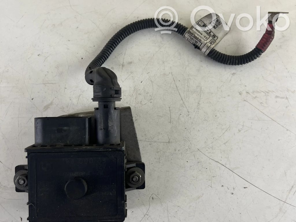BMW 3 E90 E91 Glow plug pre-heat relay 