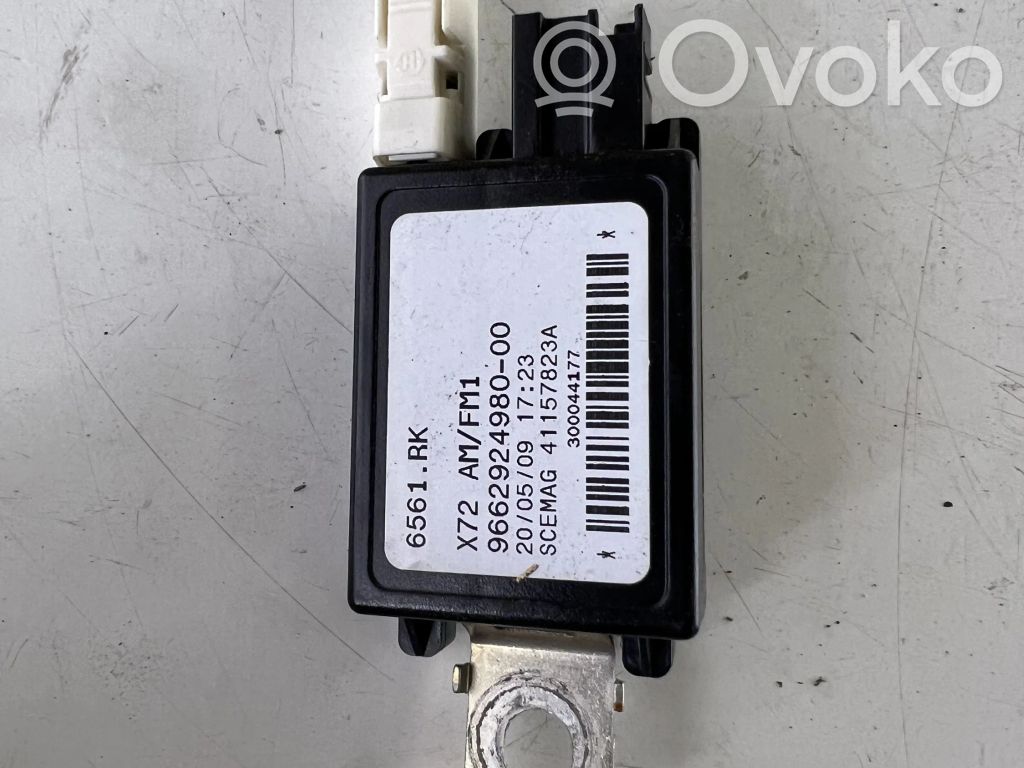 Citroen C5 Antenos stiprintuvas 