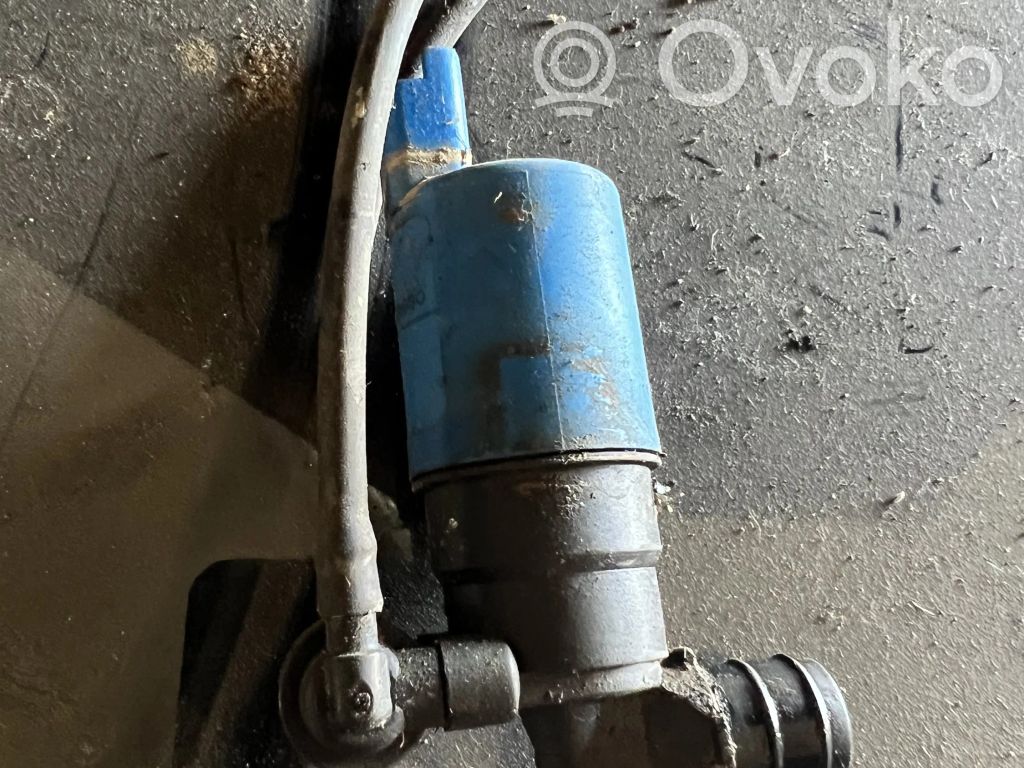 Citroen C5 Windscreen/windshield washer pump 